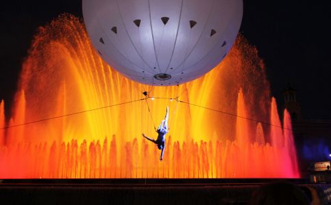 aerial trapeze heliosphere