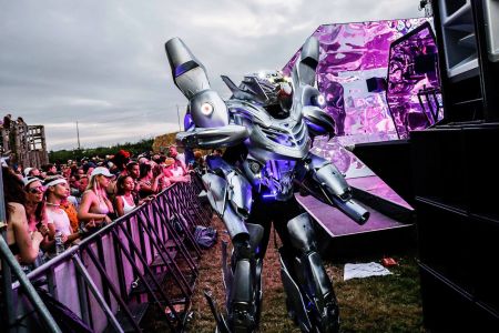 Festival Robot Dancer