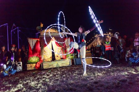 led hula hoop act