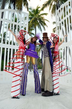 Wonka Stilts Walkers