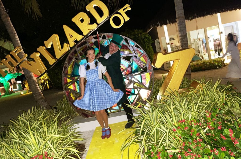 00 wizard of oz theme maldives